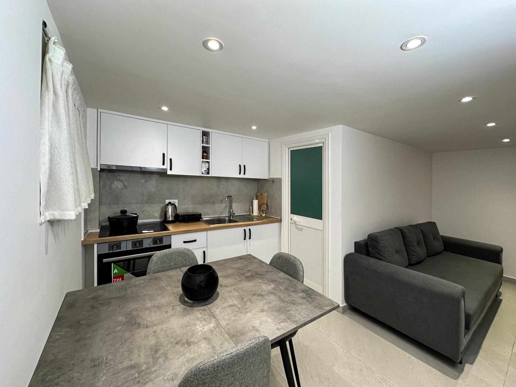Home Select Tirana 2 ภายนอก รูปภาพ