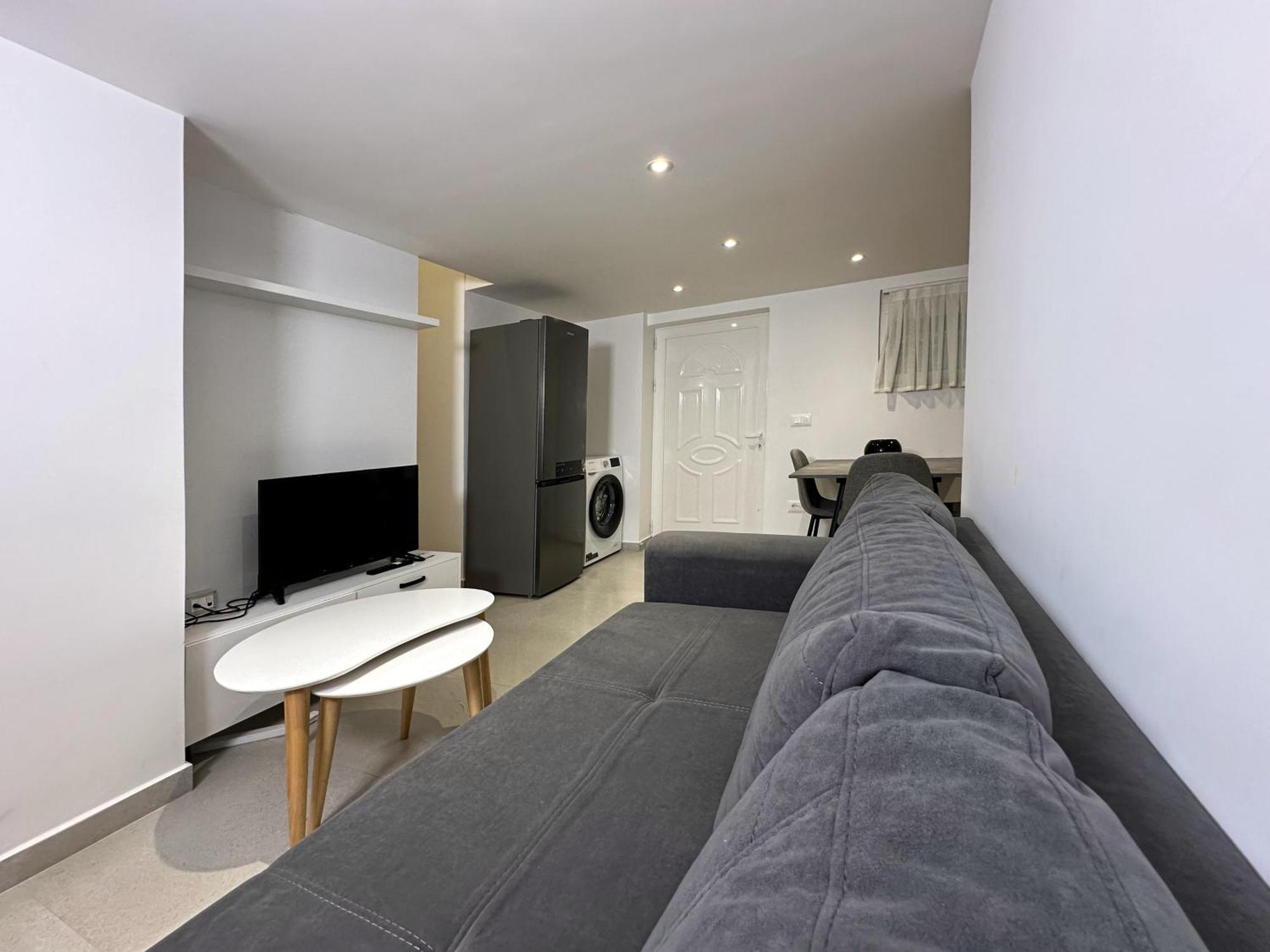 Home Select Tirana 2 ภายนอก รูปภาพ