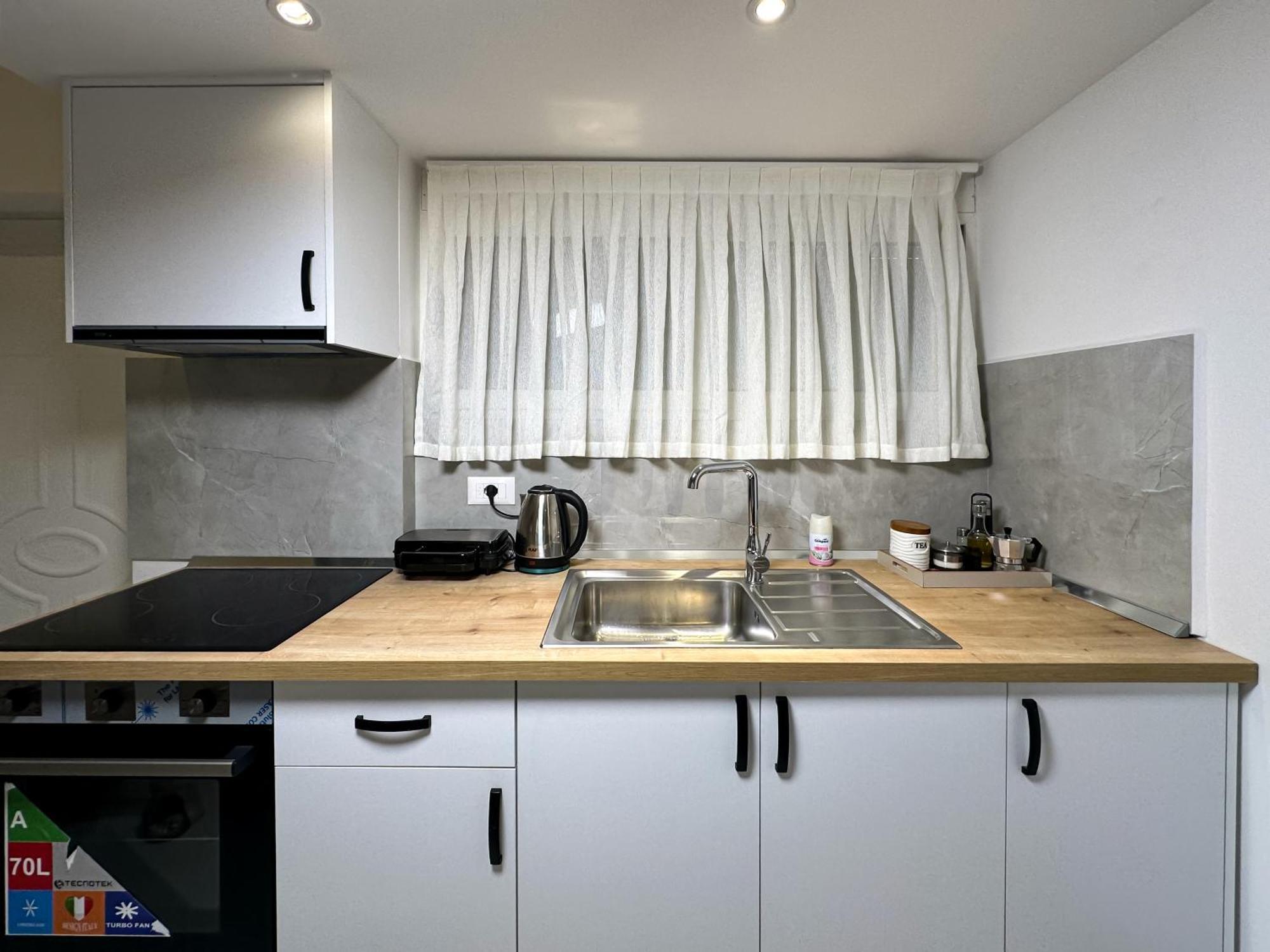 Home Select Tirana 2 ห้อง รูปภาพ