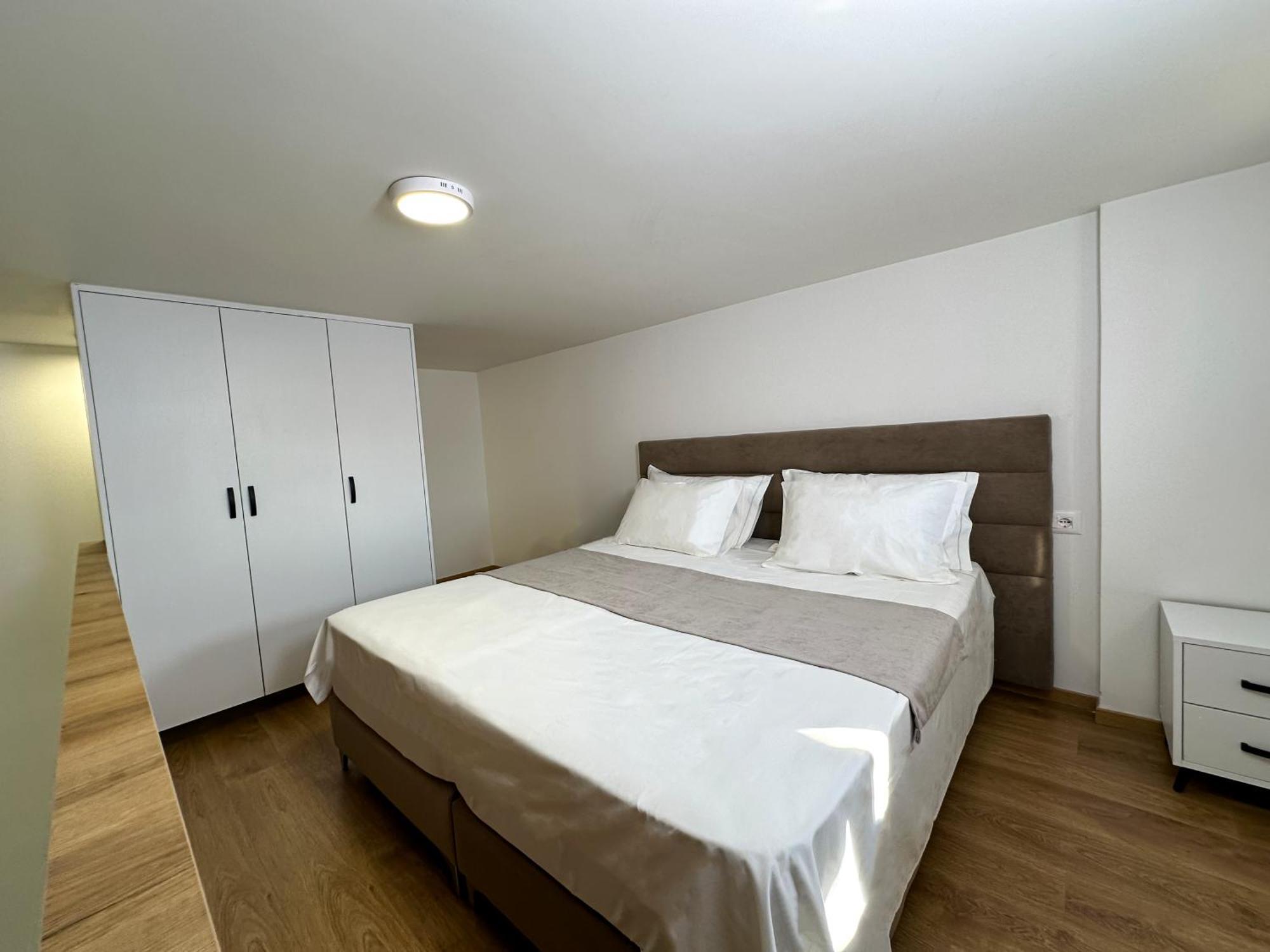 Home Select Tirana 2 ภายนอก รูปภาพ