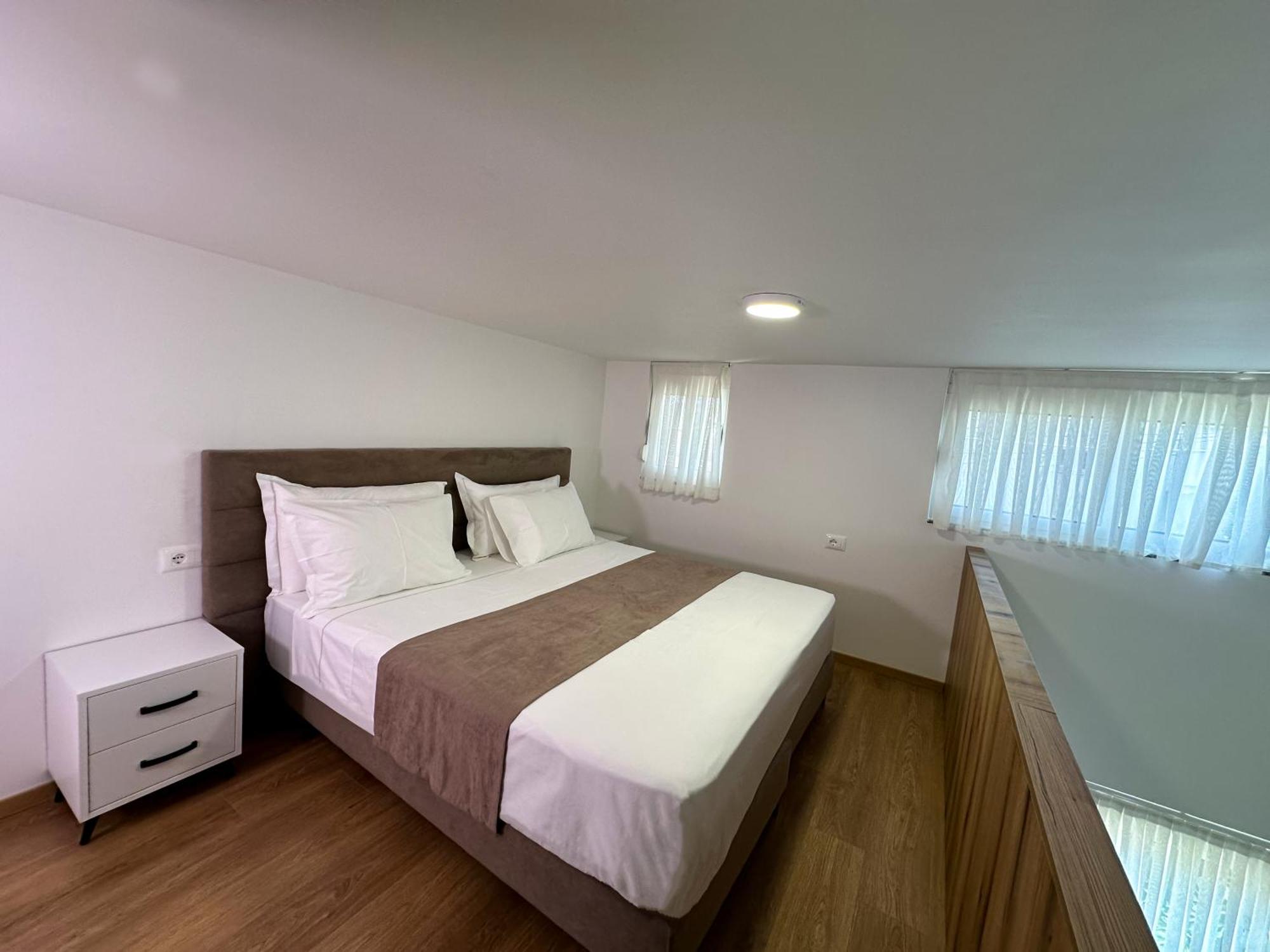 Home Select Tirana 2 ภายนอก รูปภาพ